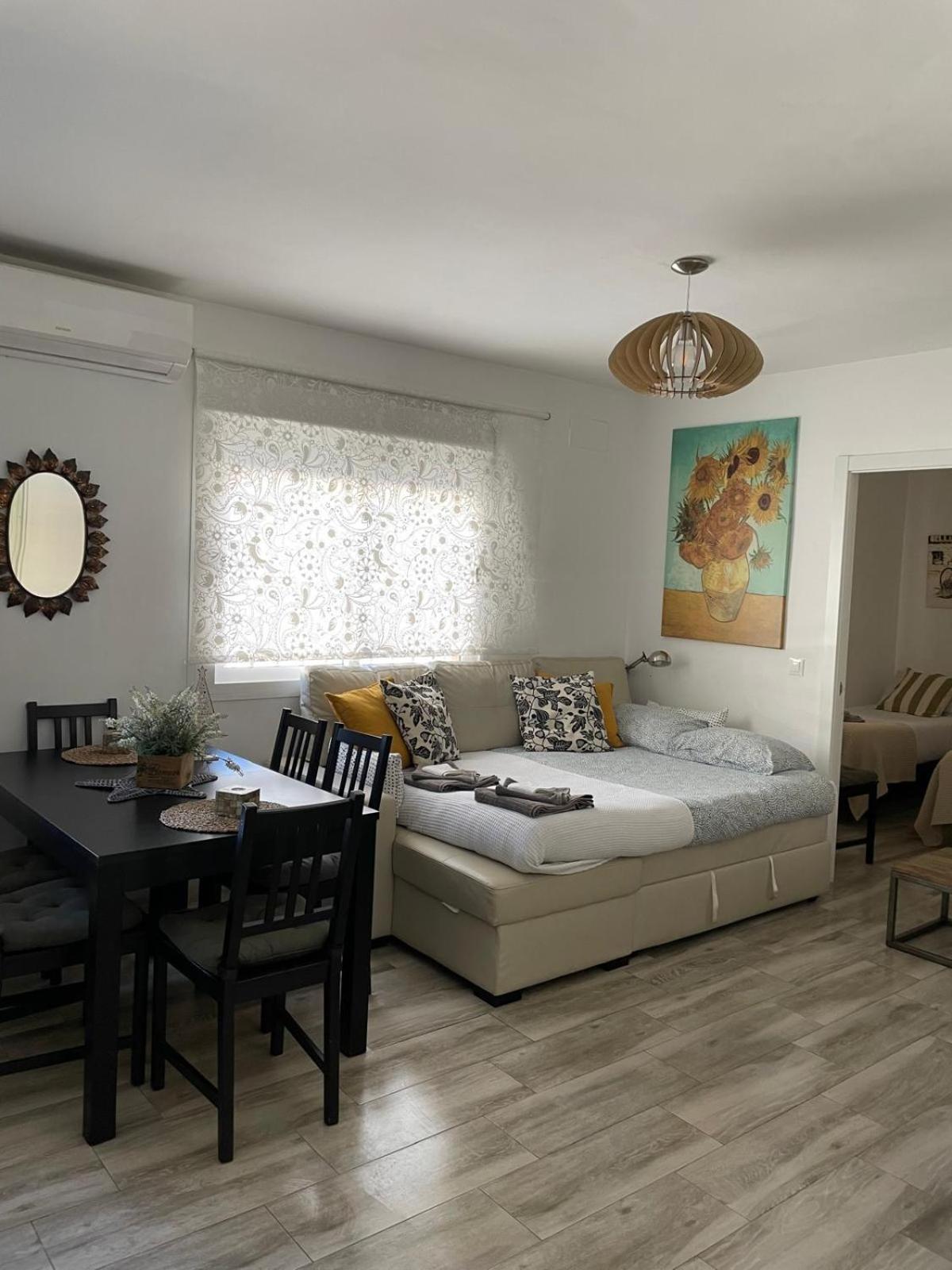 Pedregalejo Beach House Málaga Extérieur photo